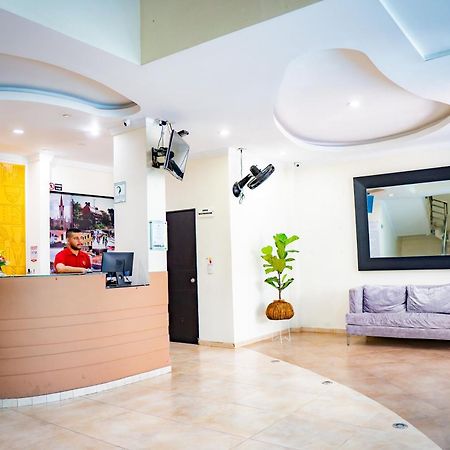 חירארדוט Kalina Hotel מראה חיצוני תמונה