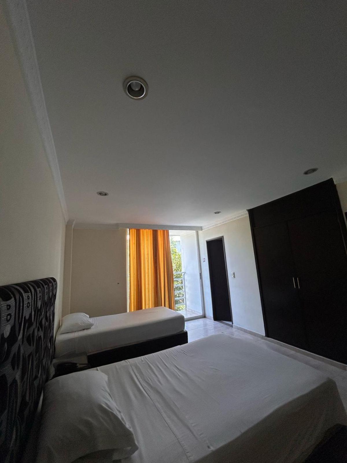 חירארדוט Kalina Hotel מראה חיצוני תמונה